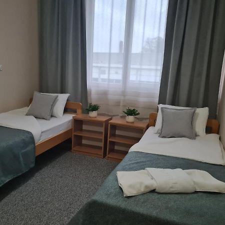 Garni Hotel Alma Pirot Exterior foto